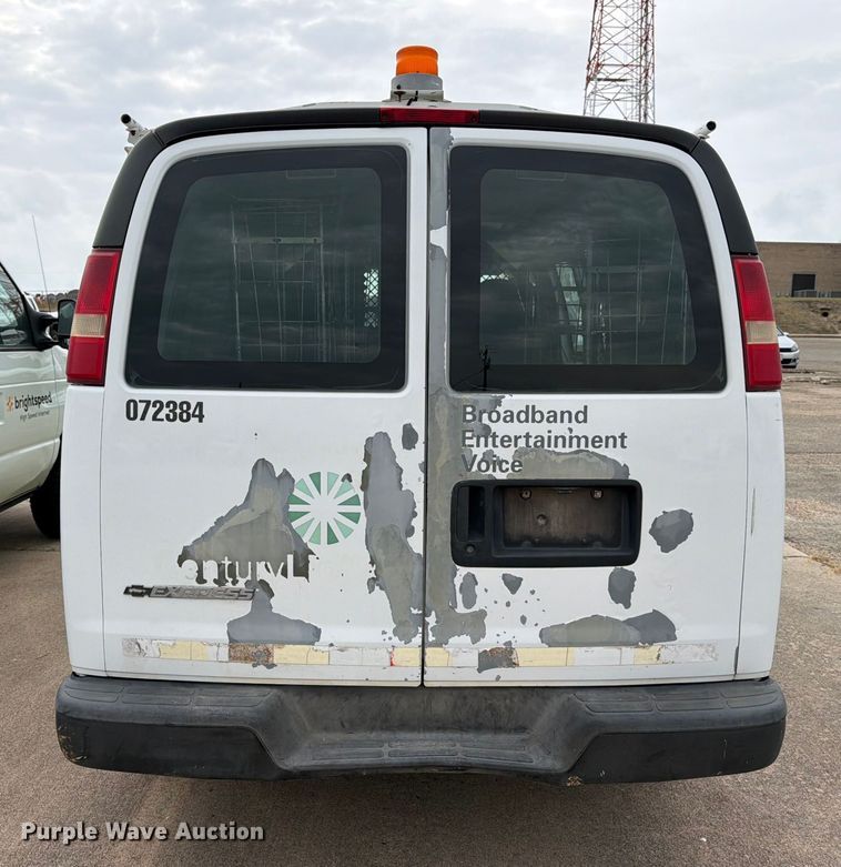 image for item ED5033 2007 Chevrolet Express 1500 van