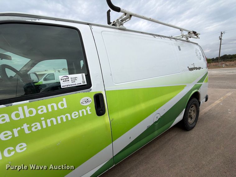 image for item ED5033 2007 Chevrolet Express 1500 van