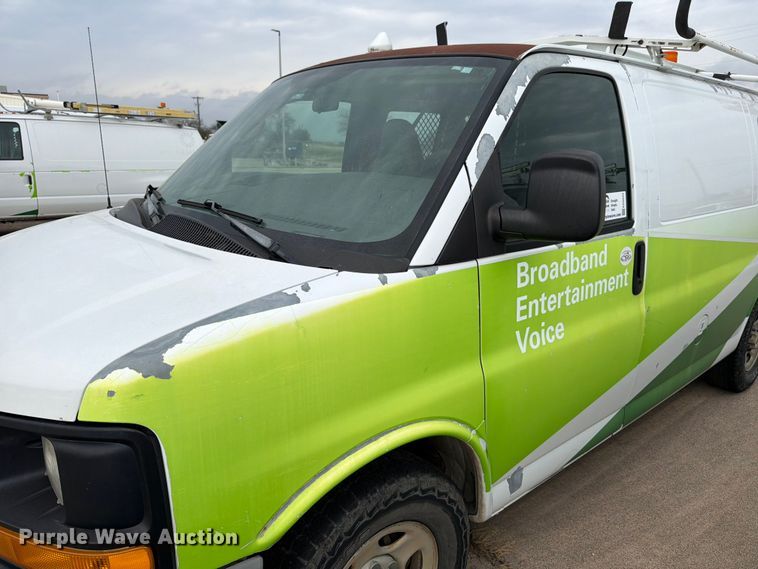 image for item ED5033 2007 Chevrolet Express 1500 van