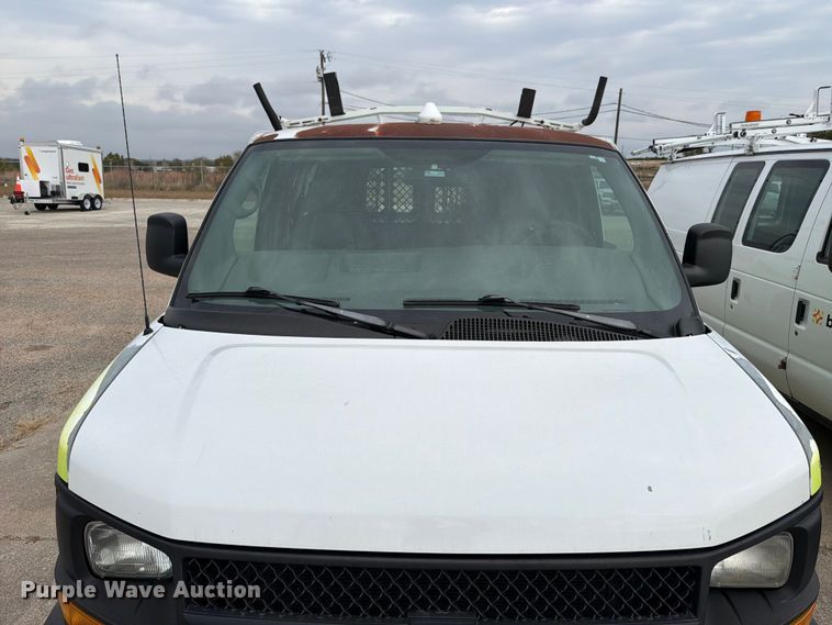 image for item ED5033 2007 Chevrolet Express 1500 van