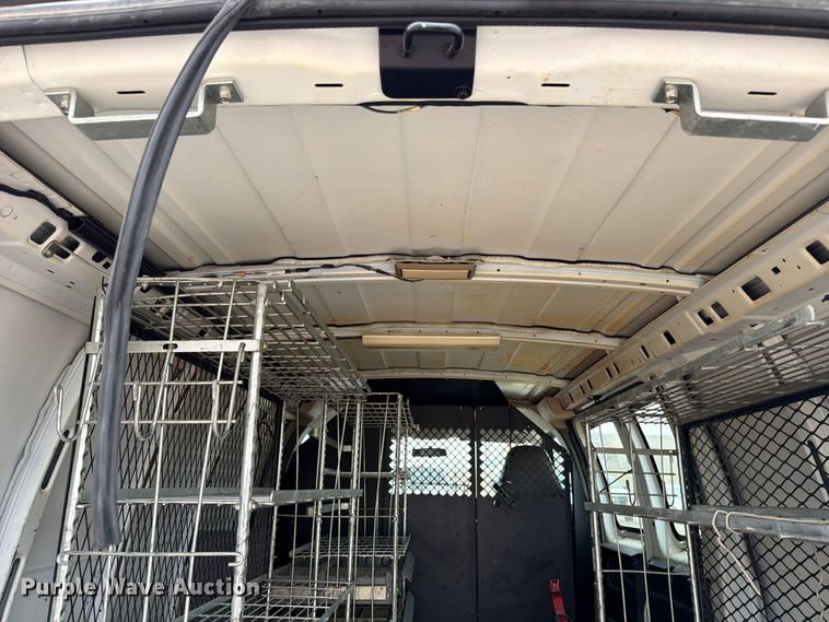 image for item ED5033 2007 Chevrolet Express 1500 van