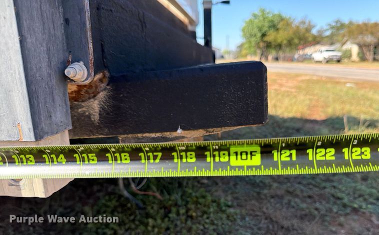 image for item ED5933 2019 Ford F350 Super Duty XL SuperCab utility bed pickup truck