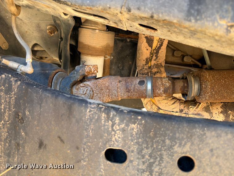 image for item ED5933 2019 Ford F350 Super Duty XL SuperCab utility bed pickup truck