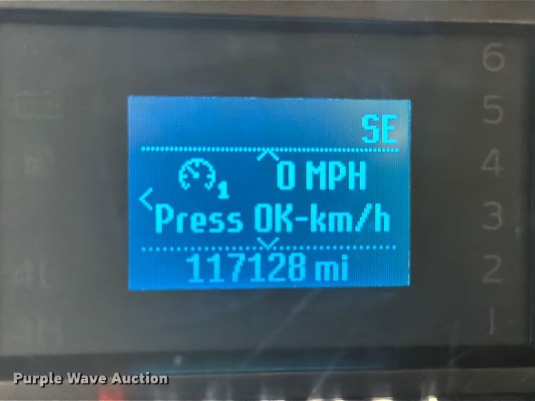 image for item ED5933 2019 Ford F350 Super Duty XL SuperCab utility bed pickup truck