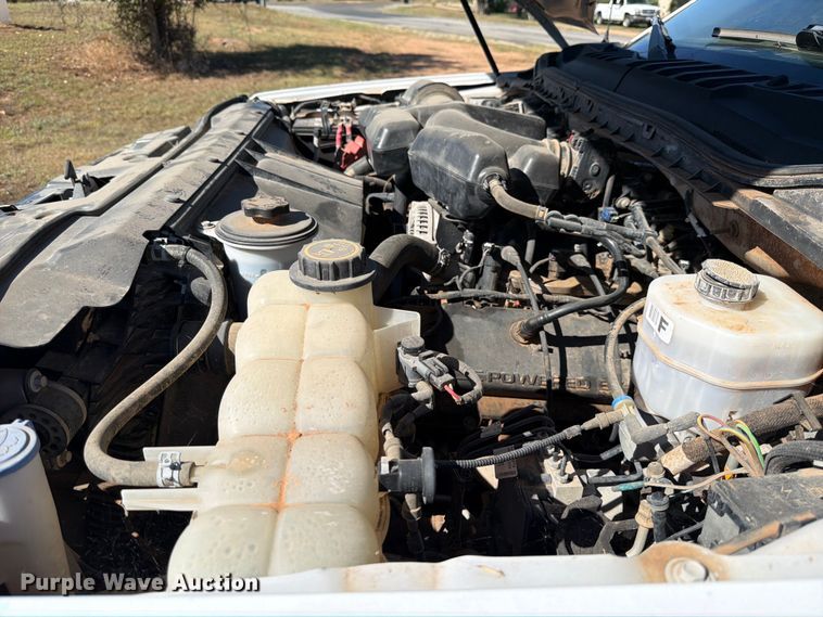 image for item ED5933 2019 Ford F350 Super Duty XL SuperCab utility bed pickup truck