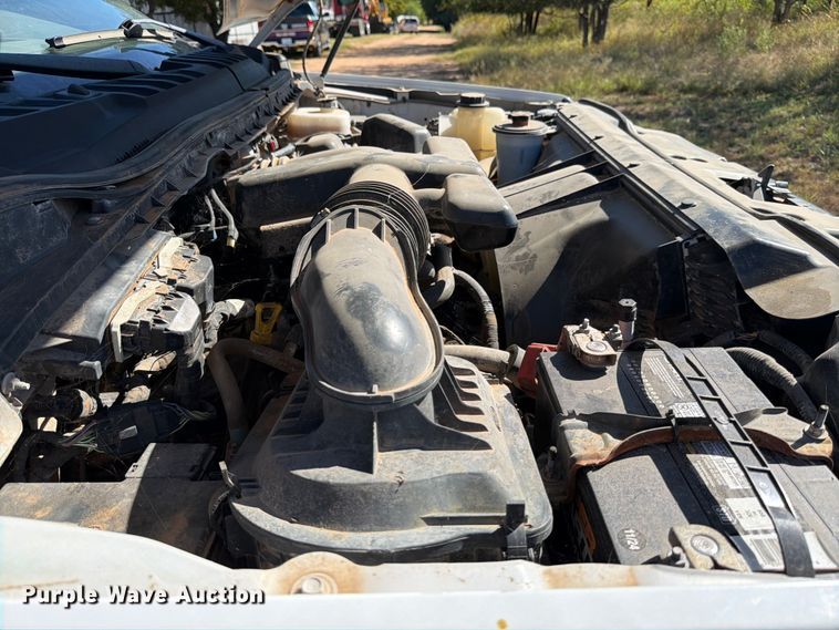 image for item ED5933 2019 Ford F350 Super Duty XL SuperCab utility bed pickup truck