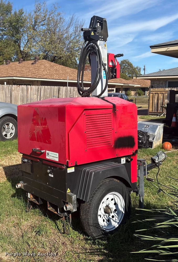 image for item EE1378 2021 Light Boy Co. GBX25BK light plant