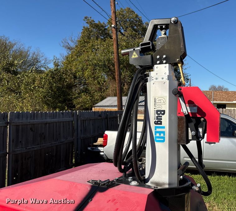 image for item EE1378 2021 Light Boy Co. GBX25BK light plant