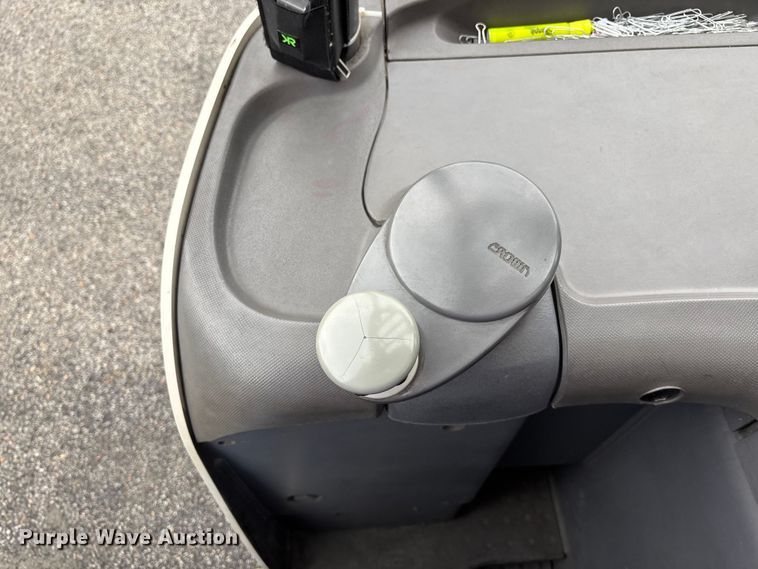 image for item EE4156 2017 Crown RC5515-30 forklift