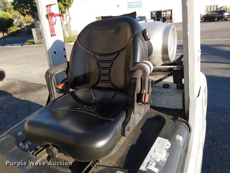 image for item EE4989 2016 UniCarriers PF50 forklift