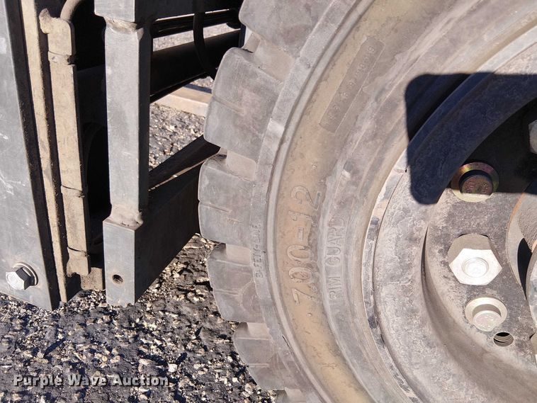 image for item EE4989 2016 UniCarriers PF50 forklift