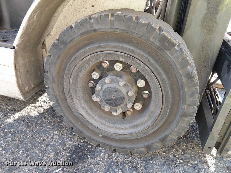 image for item EE4989 2016 UniCarriers PF50 forklift