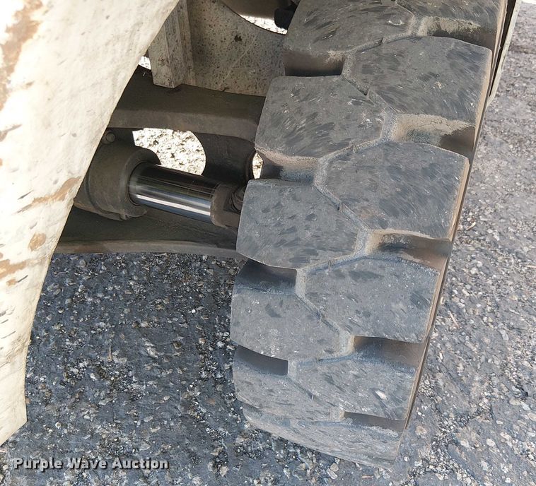 image for item EE4989 2016 UniCarriers PF50 forklift