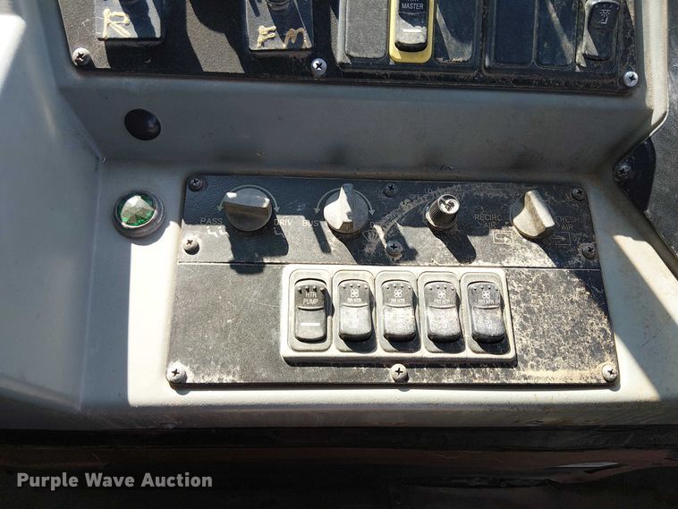 image for item EE5001 2005 Blue Bird School Bus school bus