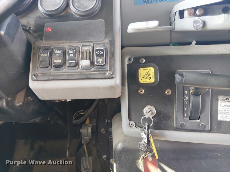 image for item EE5001 2005 Blue Bird School Bus school bus