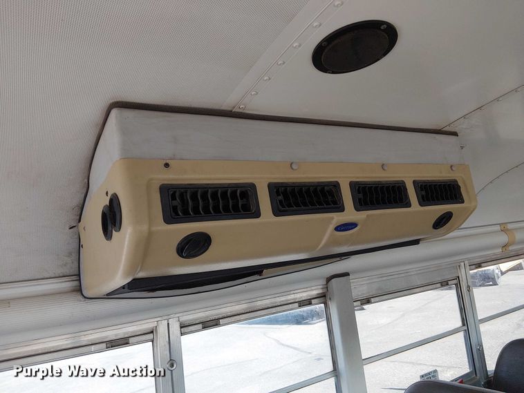 image for item EE5001 2005 Blue Bird School Bus school bus