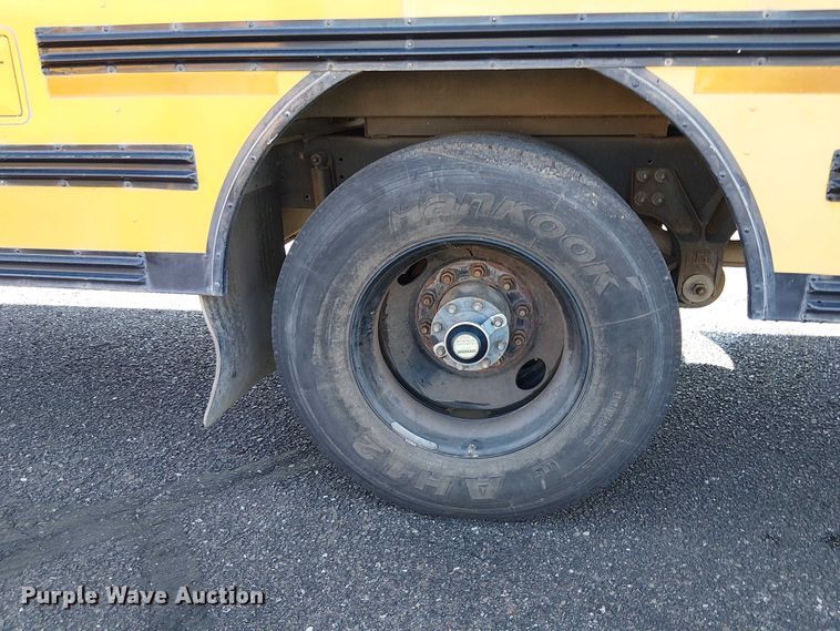 image for item EE5001 2005 Blue Bird School Bus school bus