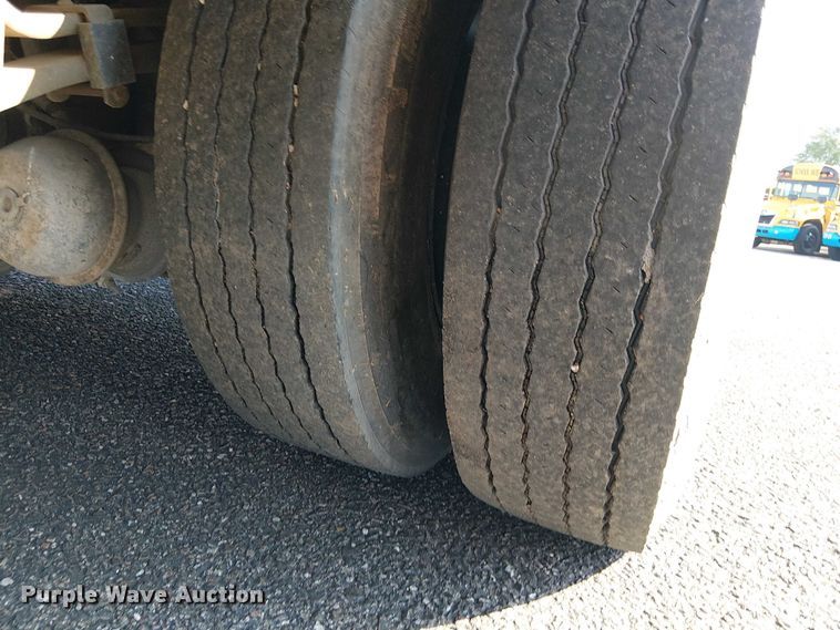 image for item EE5001 2005 Blue Bird School Bus school bus