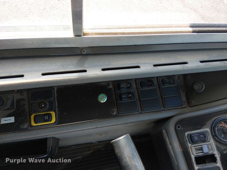 image for item EE5002 2009 Blue Bird All American school bus