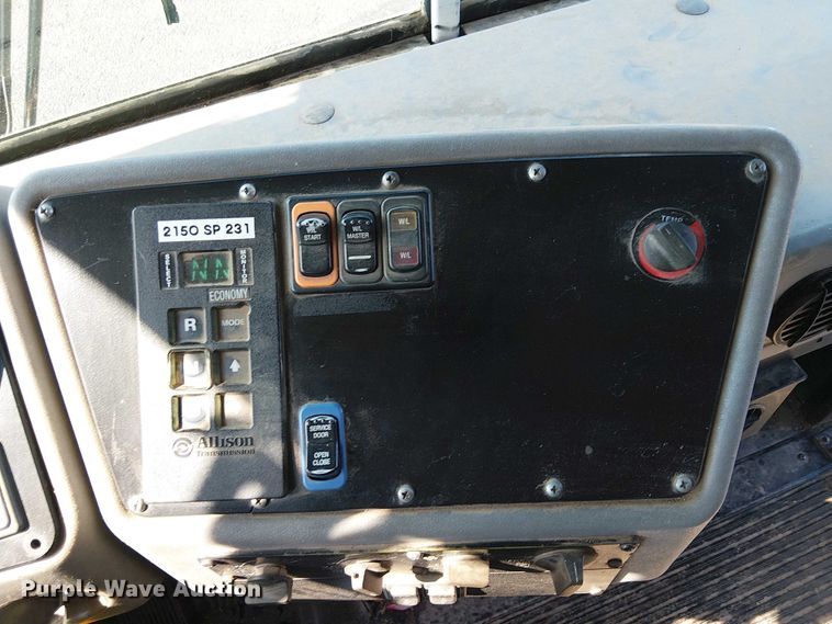 image for item EE5002 2009 Blue Bird All American school bus