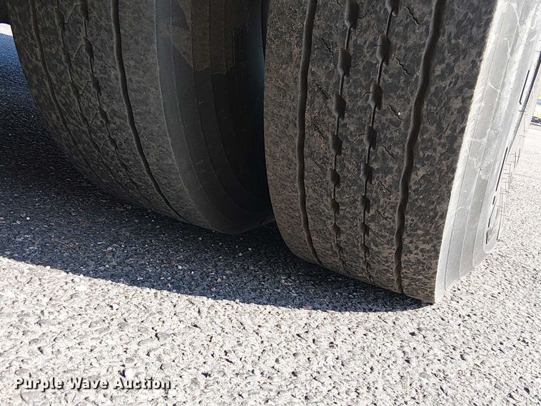 image for item EE5002 2009 Blue Bird All American school bus