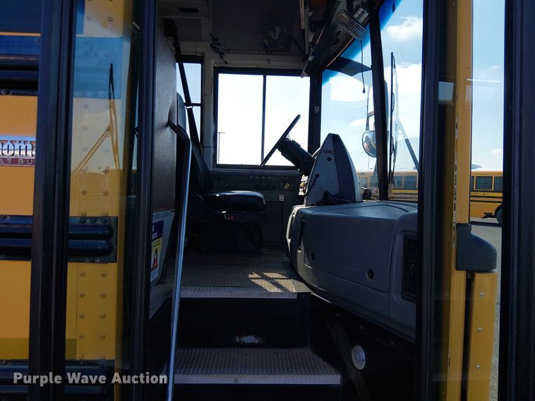 image for item EE5003 2008 Thomas Built HDX school bus