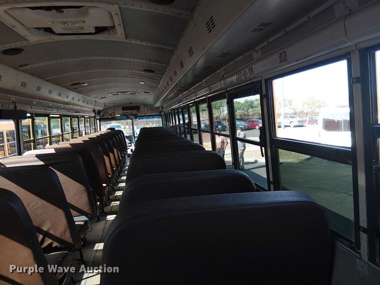 image for item EE5003 2008 Thomas Built HDX school bus