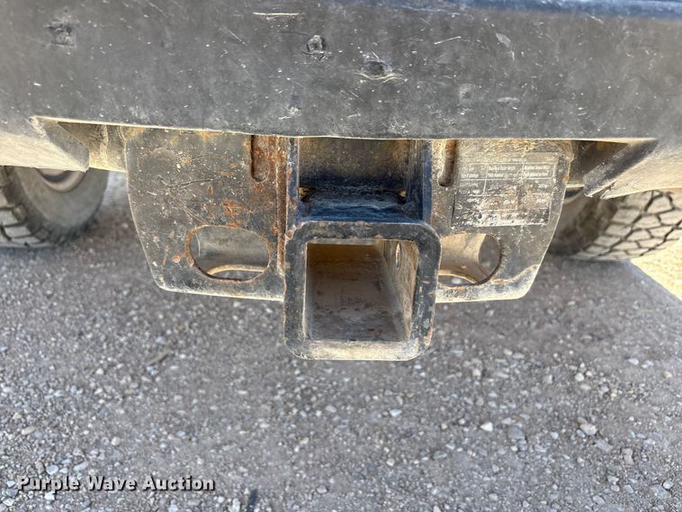 image for item EF6140 2011 Chevrolet Silverado 2500HD Crew Cab pickup truck