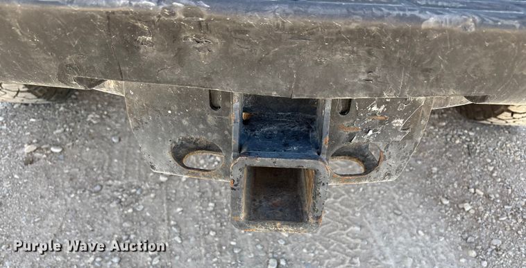 image for item EF6141 2013 Chevrolet Silverado 2500HD Crew Cab pickup truck