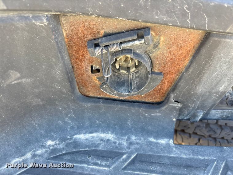 image for item EF6141 2013 Chevrolet Silverado 2500HD Crew Cab pickup truck