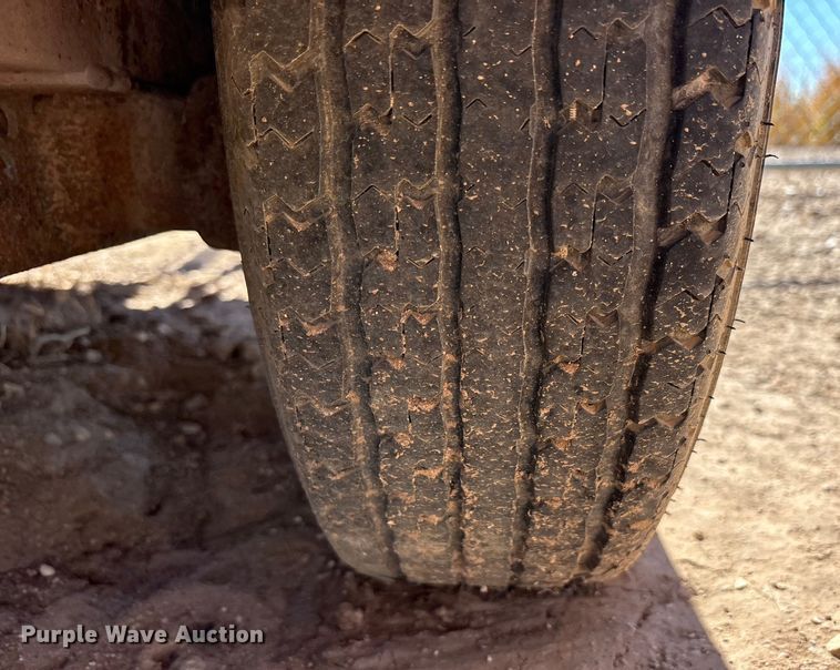 image for item EF6205 2011 Sharp Manufacturing enclosed cargo trailer