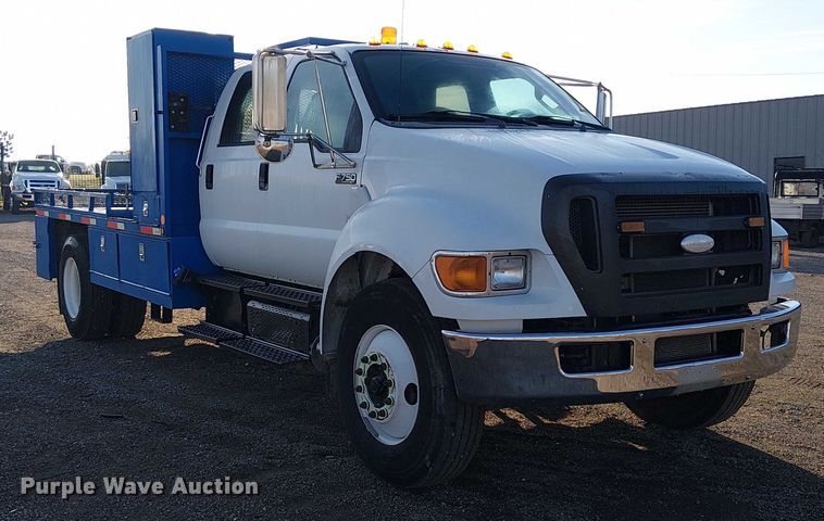 image for item EG1690 2015 Ford F750 Super Duty utility / service truck