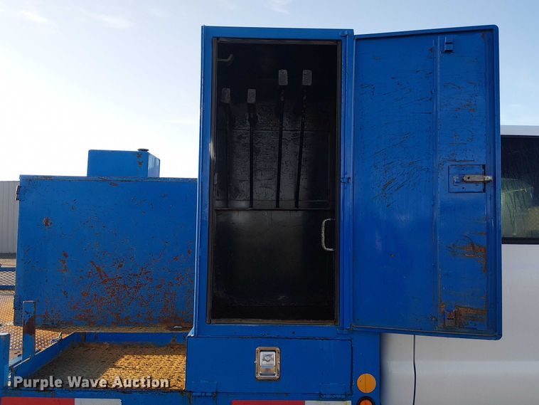 image for item EG1690 2015 Ford F750 Super Duty utility / service truck