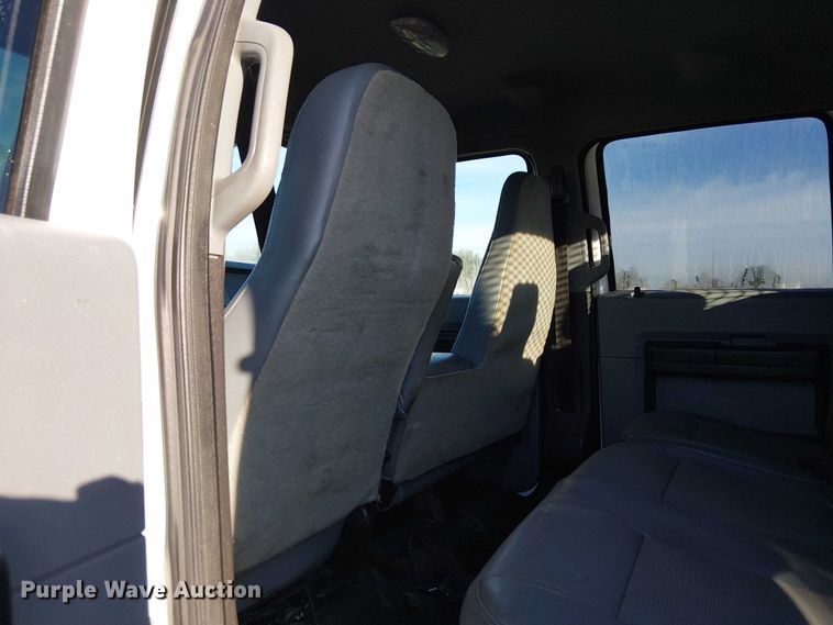 image for item EG1690 2015 Ford F750 Super Duty utility / service truck