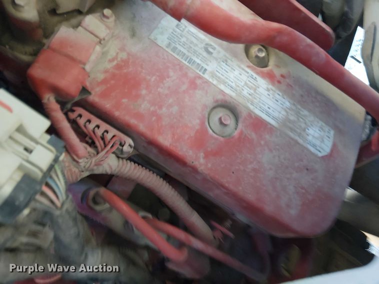 image for item EG1690 2015 Ford F750 Super Duty utility / service truck