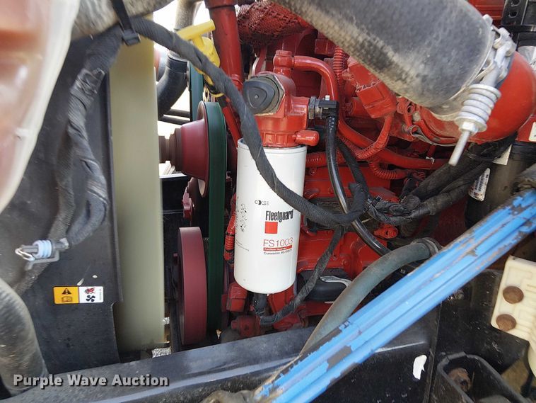 image for item EG1690 2015 Ford F750 Super Duty utility / service truck