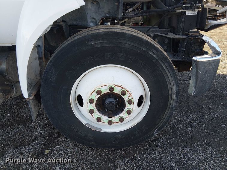 image for item EG1690 2015 Ford F750 Super Duty utility / service truck