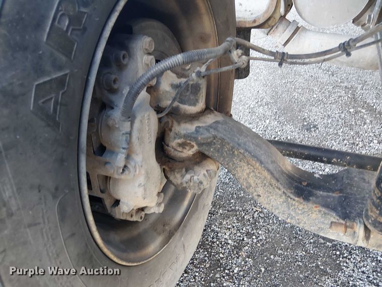 image for item EG1690 2015 Ford F750 Super Duty utility / service truck