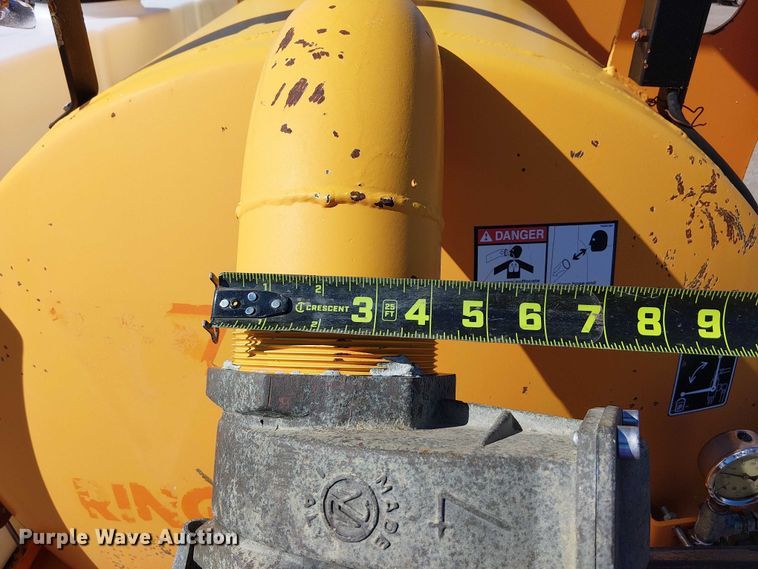 image for item EG1708 2007 Ring O Matic 275 vacuum excavator