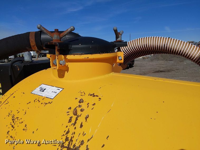 image for item EG1708 2007 Ring O Matic 275 vacuum excavator