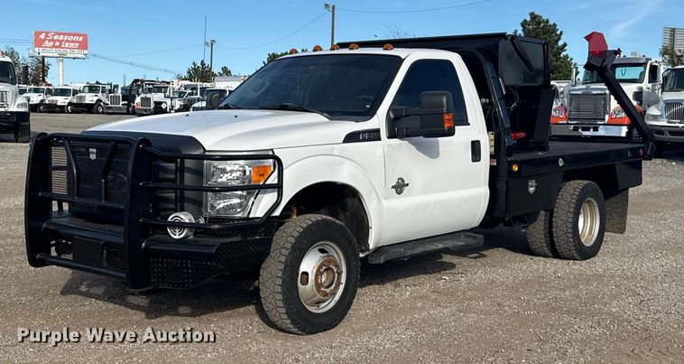 image for item EG1733 2012 Ford F350 XLT bale bed pickup truck
