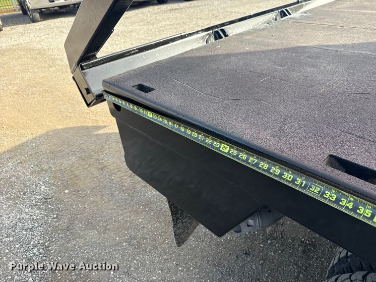 image for item EG1733 2012 Ford F350 XLT bale bed pickup truck