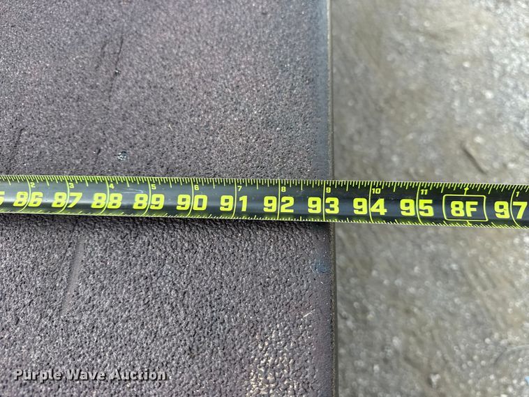 image for item EG1733 2012 Ford F350 XLT bale bed pickup truck