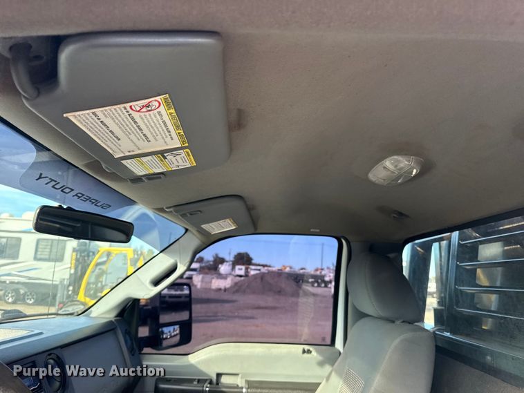 image for item EG1733 2012 Ford F350 XLT bale bed pickup truck