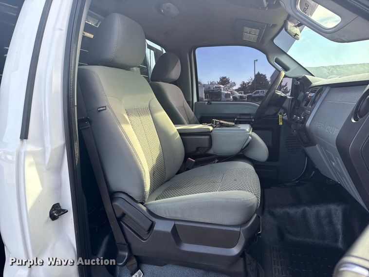 image for item EG1733 2012 Ford F350 XLT bale bed pickup truck