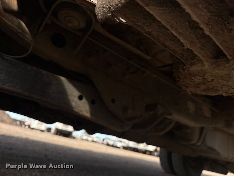 image for item EG1733 2012 Ford F350 XLT bale bed pickup truck