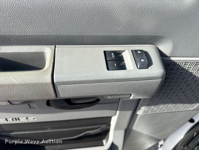 image for item EG1737 2014 Ford E250 handicap accessible van