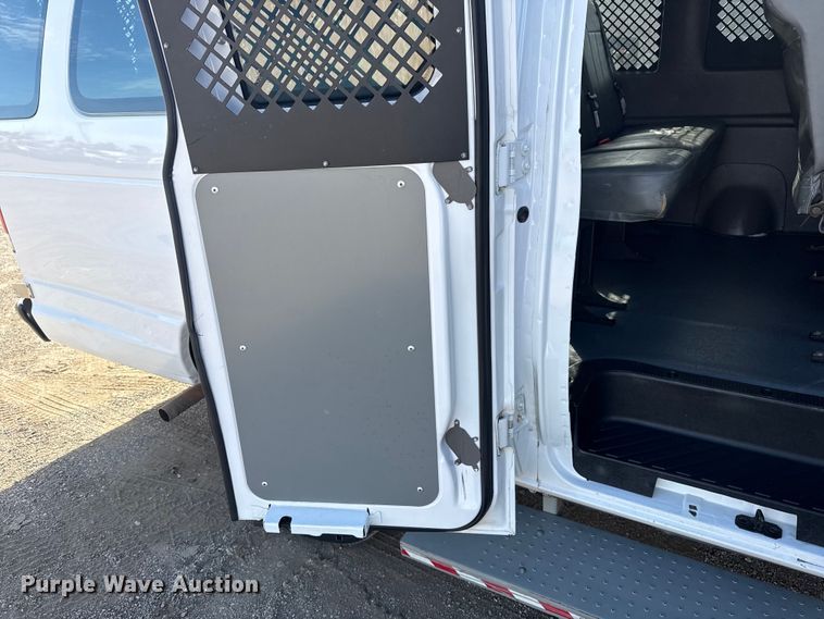 image for item EG1737 2014 Ford E250 handicap accessible van