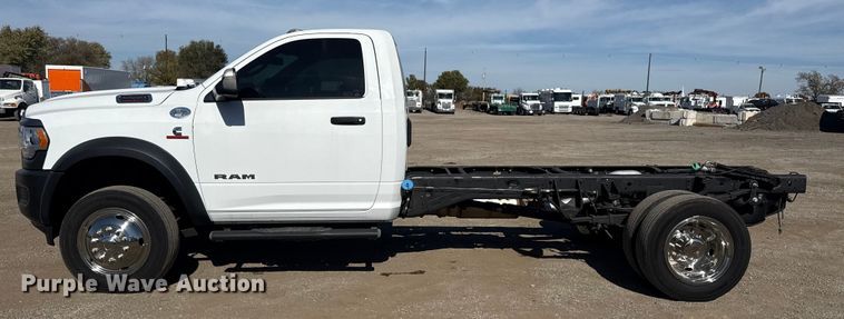 image for item EG1740 2021 RAM 5500 truck cab and chassis