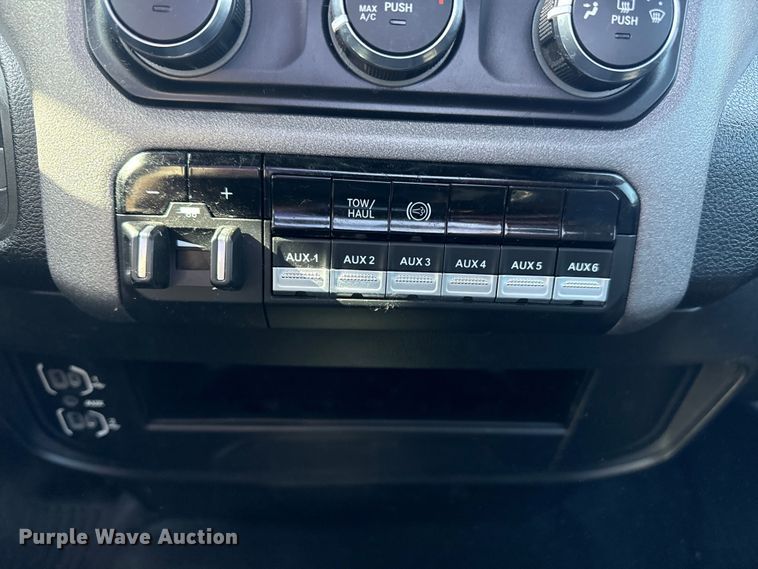 image for item EG1740 2021 RAM 5500 truck cab and chassis